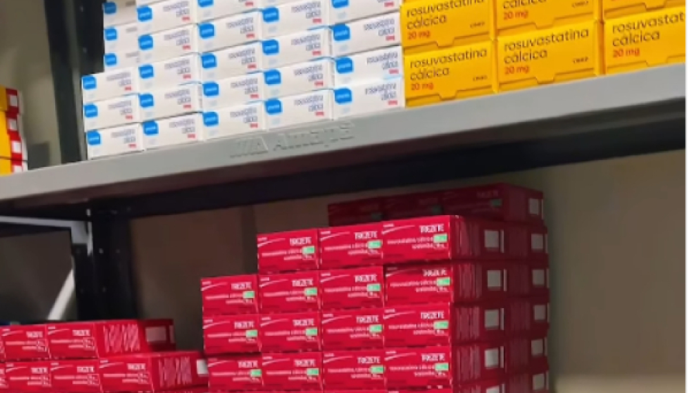 Mais Medicamentos - A Farmacinha esta reabastecida.