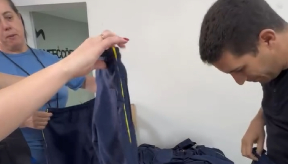 Acompanhamos de perto a produção dos uniformes escolares da nossa rede municipal